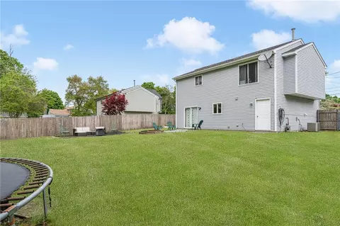 Exterior - 75 Fairhaven Ave, Warwick, RI 02889 photo 7 of 10