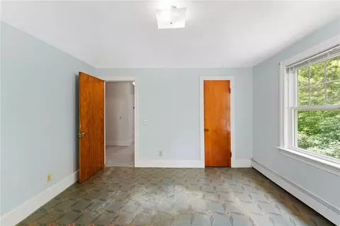 106 Pelletier Ave, Woonsocket, RI 02895 photo 23