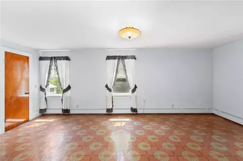 106 Pelletier Ave, Woonsocket, RI 02895 photo 25