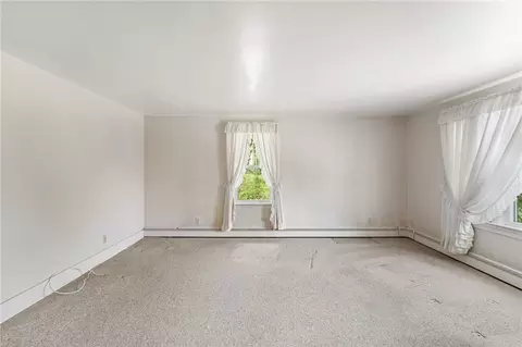 106 Pelletier Ave, Woonsocket, RI 02895 photo 15