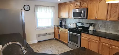 120 Harmony Ct, Warwick, RI 02889 photo 8