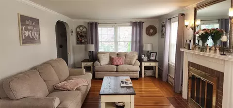 120 Harmony Ct, Warwick, RI 02889 photo 12
