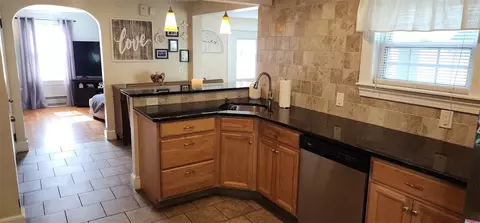 120 Harmony Ct, Warwick, RI 02889 photo 7