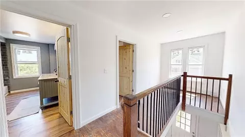 35 Union St, Woonsocket, RI 02895 photo 18