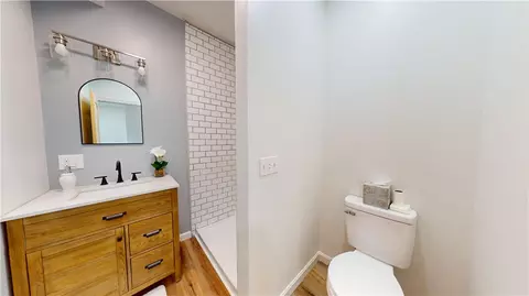 35 Union St, Woonsocket, RI 02895 photo 14