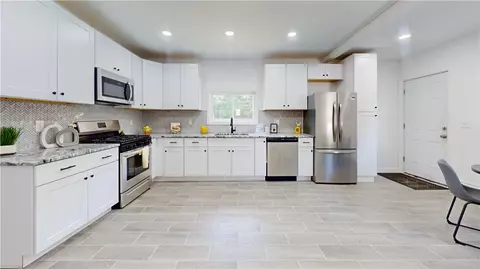 35 Union St, Woonsocket, RI 02895 photo 41
