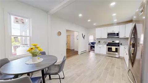 35 Union St, Woonsocket, RI 02895 photo 6