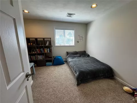 4 Wolfe Ct, Coventry, RI 02816 photo 37