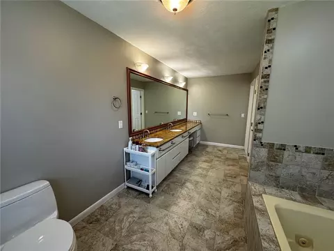 4 Wolfe Ct, Coventry, RI 02816 photo 20