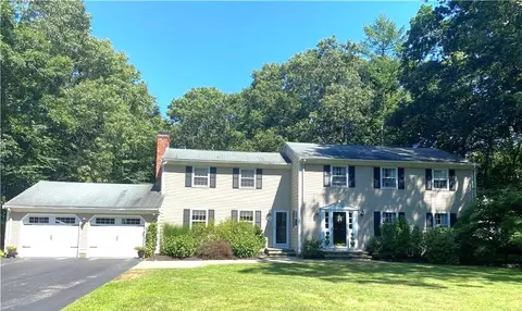 1480 High Hawk Rd, East Greenwich, RI 02818