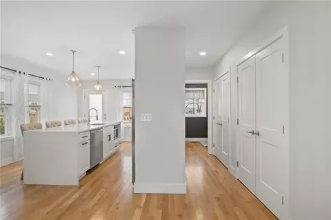 Entry Way - 115 Graystone St, Warwick, RI 02886 photo 3 of 5