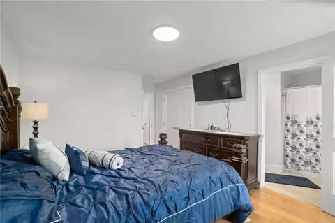 Bedroom - 115 Graystone St, Warwick, RI 02886 photo 3 of 7