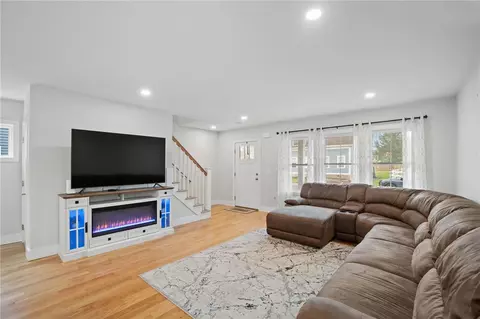 Other - 115 Graystone St, Warwick, RI 02886 photo 3 of 10