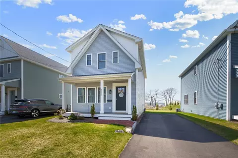 Exterior - 115 Graystone St, Warwick, RI 02886 photo 5 of 8