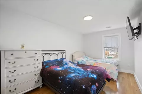 Bedroom - 115 Graystone St, Warwick, RI 02886 photo 6 of 7