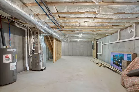 Entry Way - 115 Graystone St, Warwick, RI 02886 photo 5 of 5