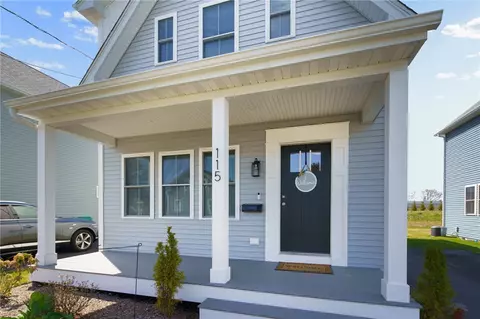 Exterior - 115 Graystone St, Warwick, RI 02886 photo 2 of 8