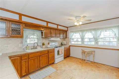 24 Lane E, Coventry, RI 02816 photo 17