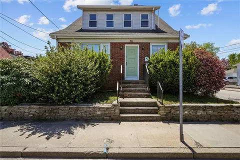 1136 Park Ave, Cranston, RI 02910