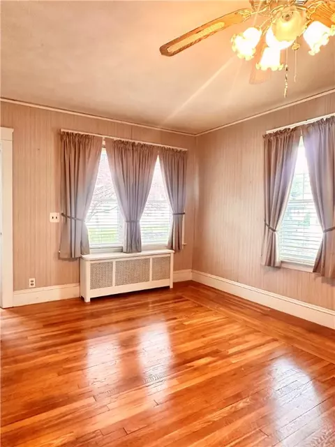 245 Morse Ave, Warwick, RI 02886 photo 20