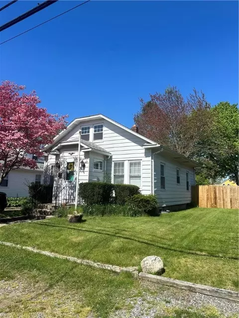 245 Morse Ave, Warwick, RI 02886 photo 5