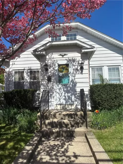 245 Morse Ave, Warwick, RI 02886 photo 4