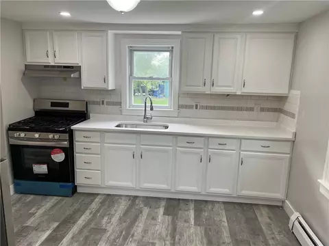 Kitchen - 71 Ash St, Warwick, RI 02888 photo 1 of 1