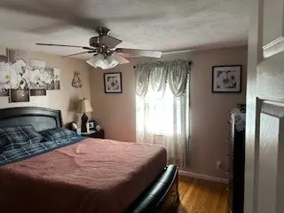 Bedroom - 3 Winchell Rd, Warwick, RI 02889 photo 2 of 2