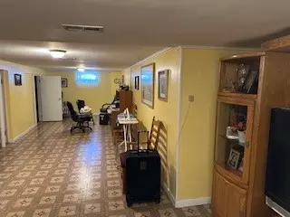Entry Way - 3 Winchell Rd, Warwick, RI 02889 photo 2 of 3