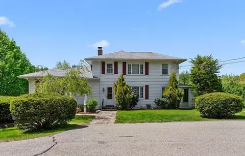 275 Mechanic St, North Smithfield, RI 02896