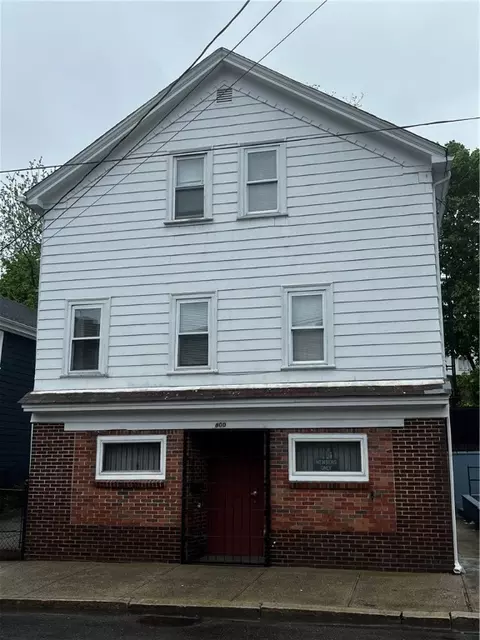 800 Douglas Ave, Providence, RI 02908