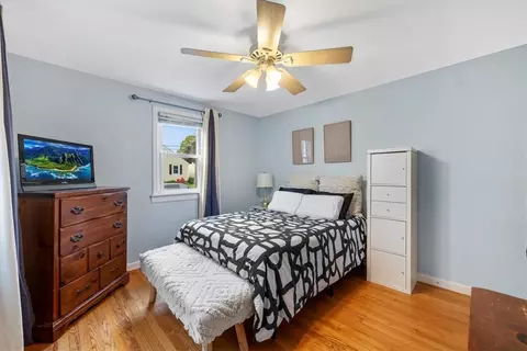 Bedroom - 38 Barrows St, Cumberland, RI 02864 photo 2 of 9