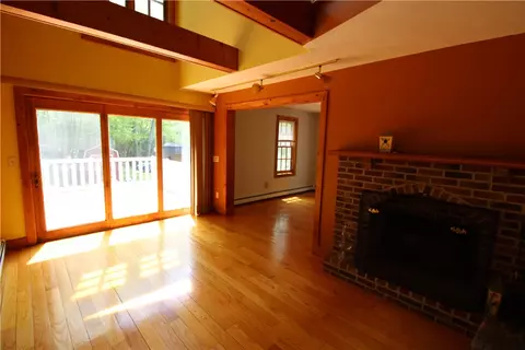 4112 Flat River Rd, Coventry, RI 02827 photo 13