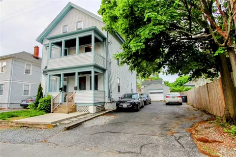 17 Washburn Ave, East Providence, RI 02916