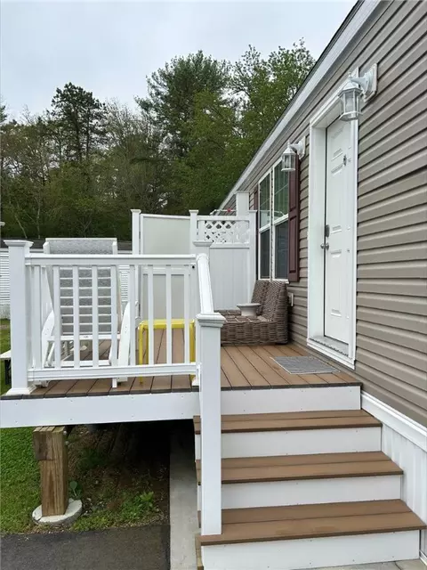12 Fox Trot Dr, Charlestown, RI 02813