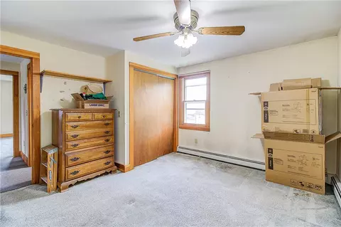Bedroom - 700 Manville Rd, Woonsocket, RI 02895 photo 4 of 8