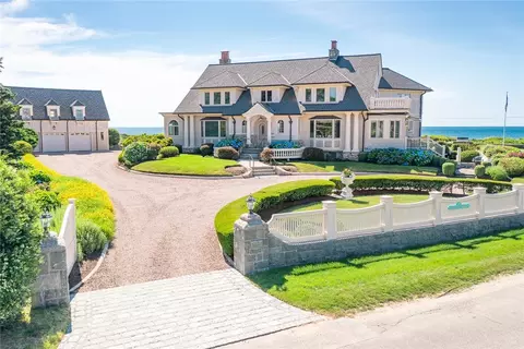 Exterior - 8 Manatuck Ave, Westerly, RI 02891 photo 2 of 7
