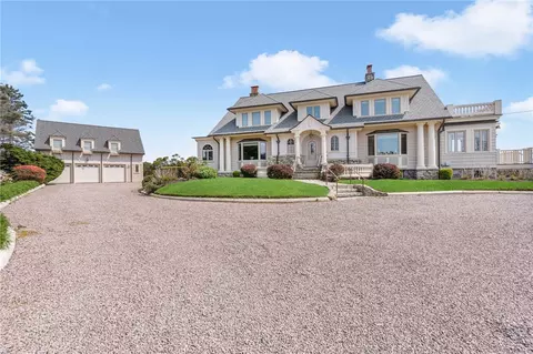 Exterior - 8 Manatuck Ave, Westerly, RI 02891 photo 3 of 7