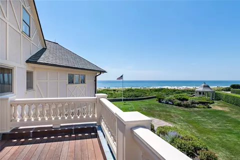Exterior - 8 Manatuck Ave, Westerly, RI 02891 photo 4 of 7