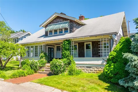 20 Cavanaugh Ct, North Kingstown, RI 02852