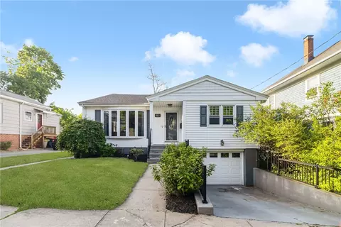 180 Eighth St, Providence, RI 02906