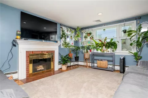 Living - 12 Commodore Ave, Warwick, RI 02888 photo 1 of 2