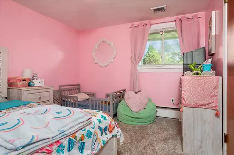 Bedroom - 12 Commodore Ave, Warwick, RI 02888 photo 3 of 3