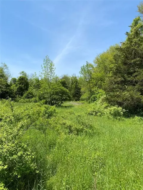 102 Plain Woods Rd, Foster, RI 02825