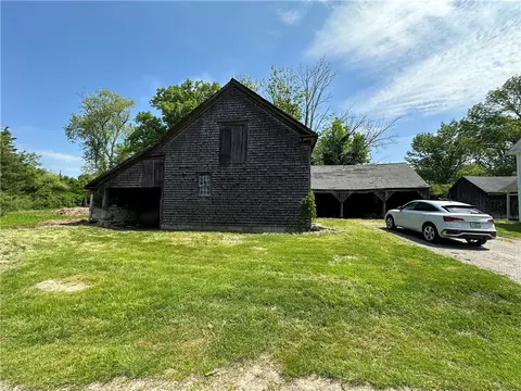 Exterior - 103 Plain Woods Rd, Foster, RI 02825 photo 4 of 5