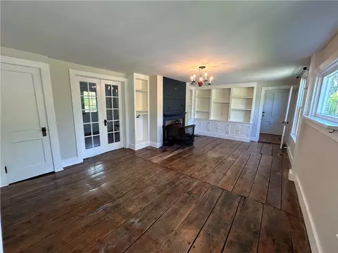 Living - 103 Plain Woods Rd, Foster, RI 02825 photo 2 of 4