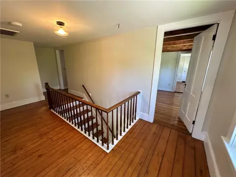 Entry Way - 103 Plain Woods Rd, Foster, RI 02825 photo 5 of 7