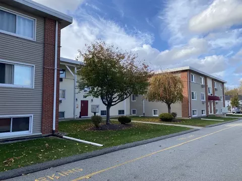 58 River St #43, West Warwick, RI 02893