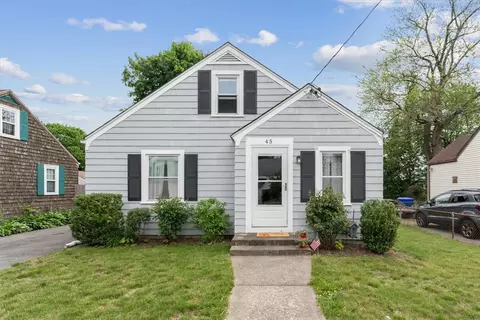45 Wasaga Dr, Pawtucket, RI 02861