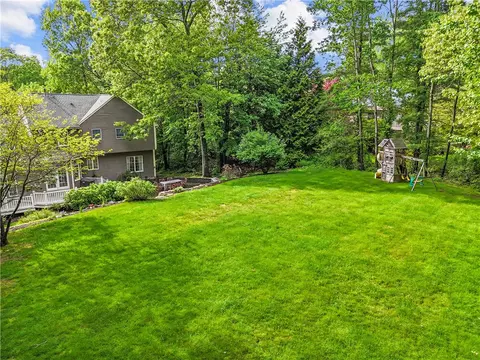 157 Joseph Ct, Warwick, RI 02886 photo 38